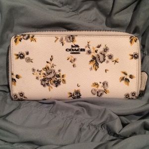 Coach Wallet Yellow Floral Print